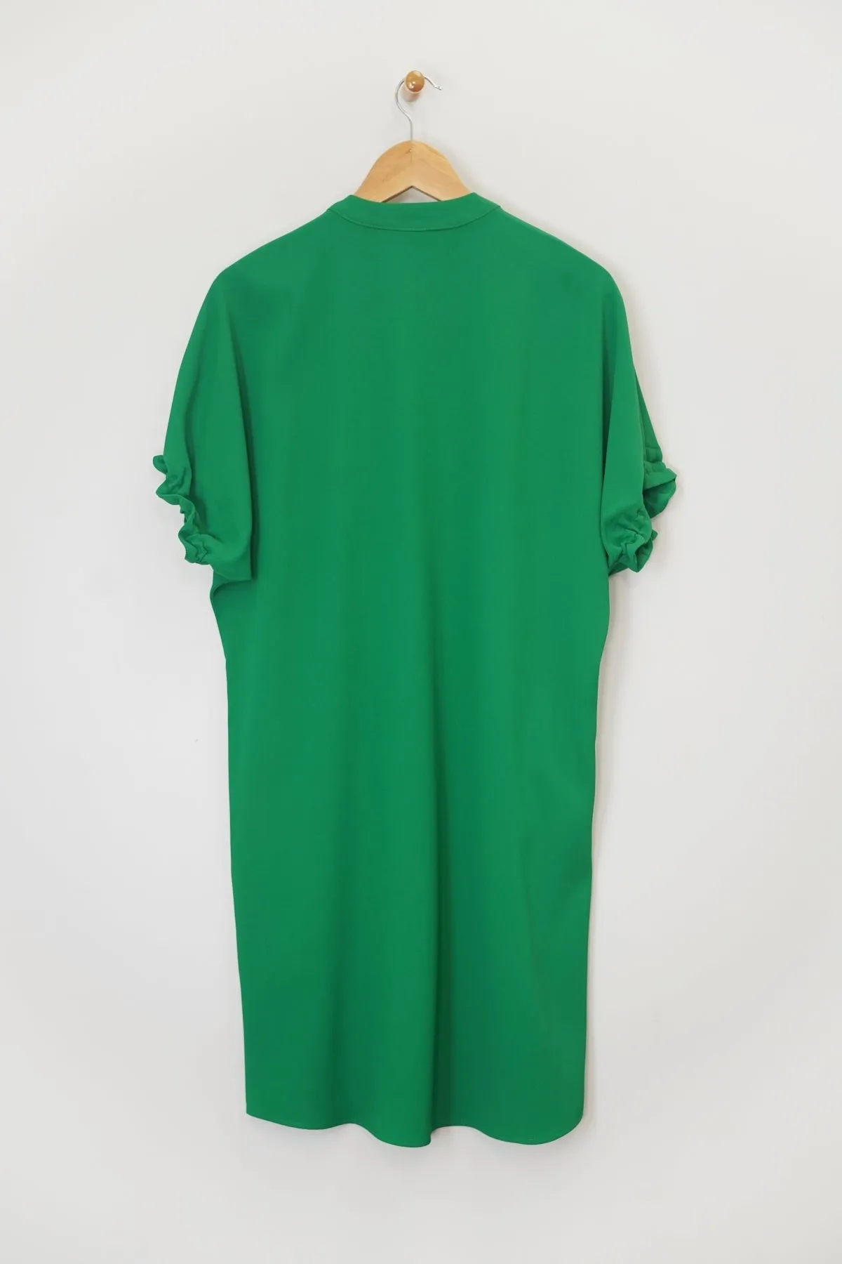 38" Short Elastic Sleeve Mandarin V Dress