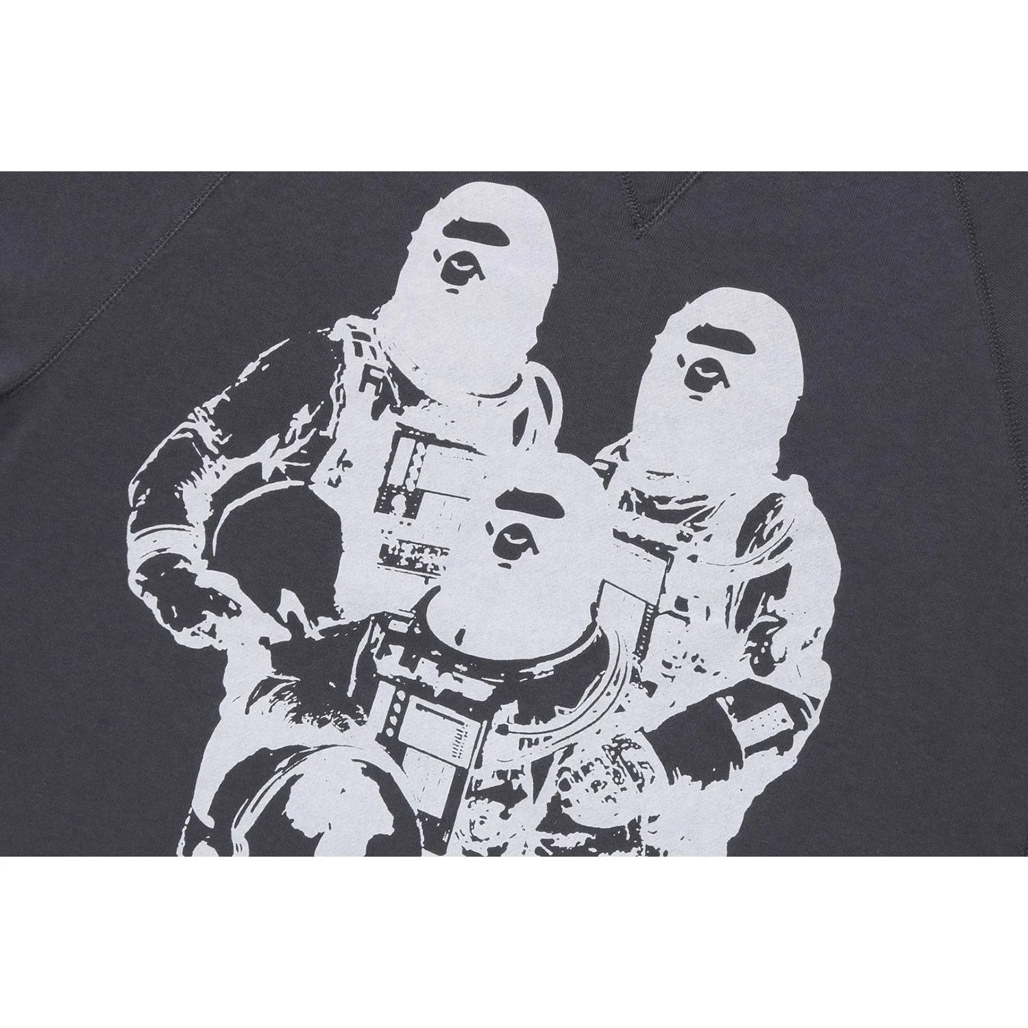 BAPE RELAXED FIT CREWNECK MENS