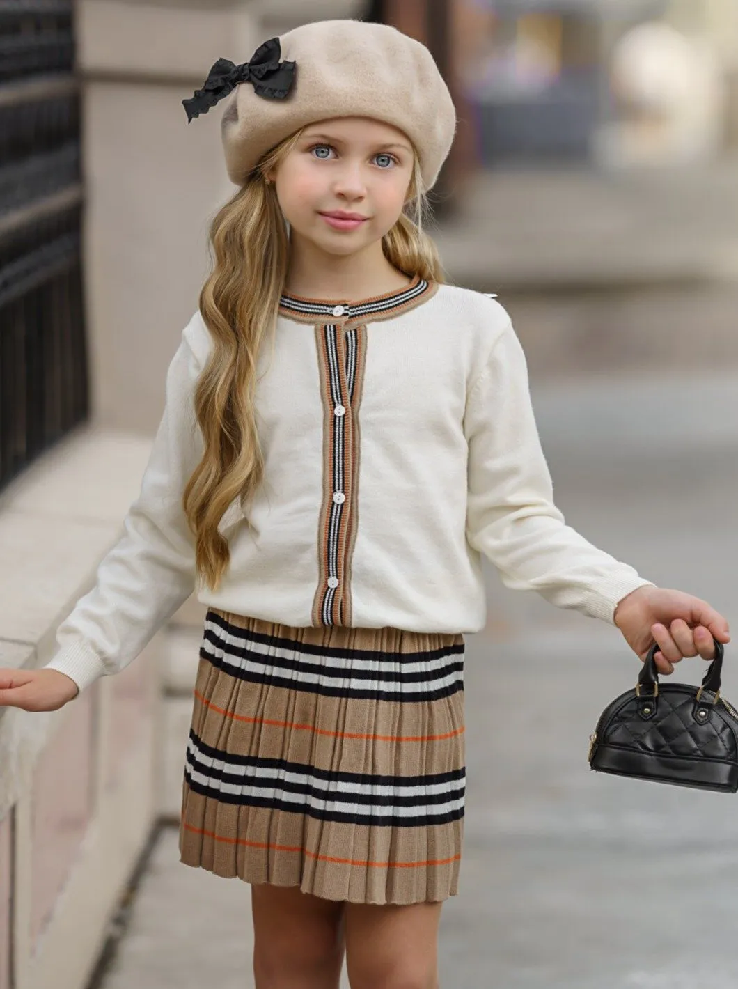 Girls A Beautiful Classic Cardigan and Pleated Skirt Set