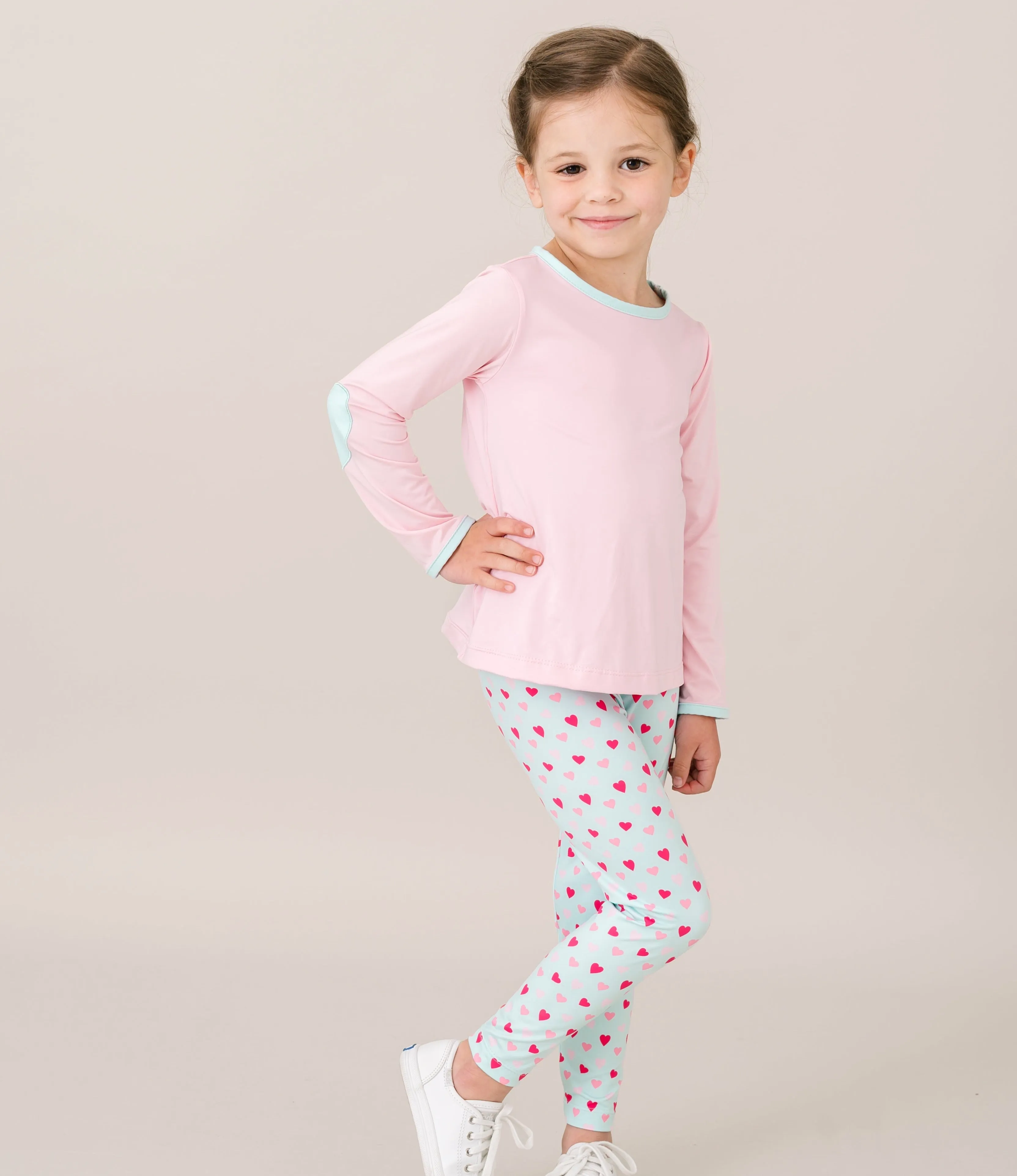 Hailey Highwaist Legging- All You Need Is Love