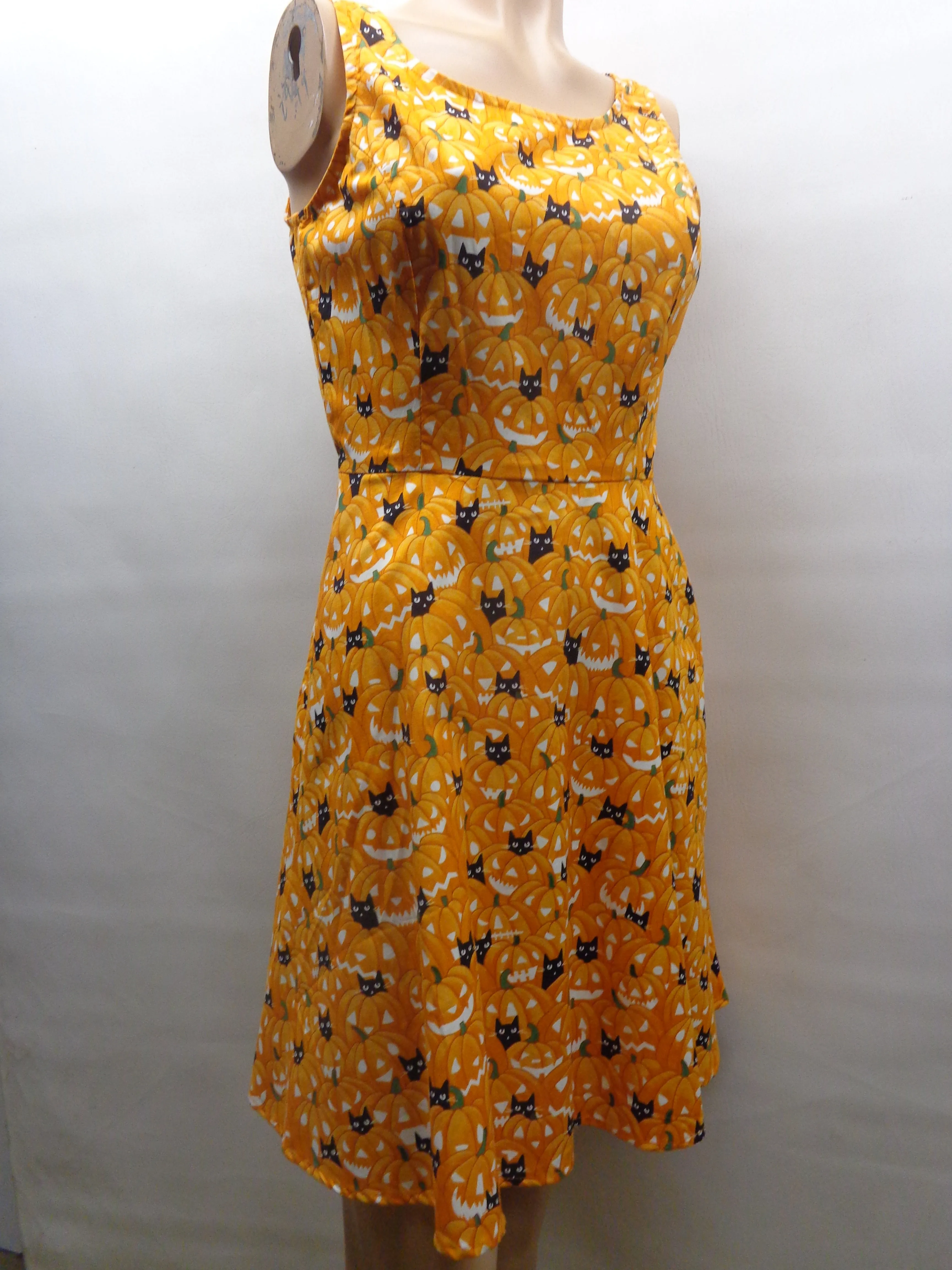 Jack-o-lantern and Kitties Glow in the Dark Skater Dress