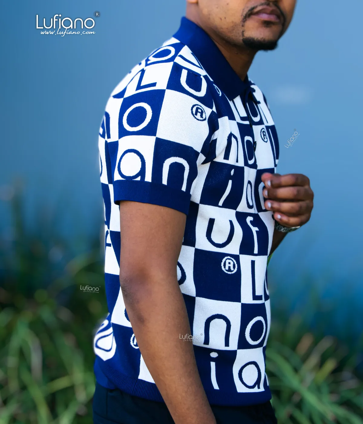 LFN007: Knit Top:Egyptian blue-off white