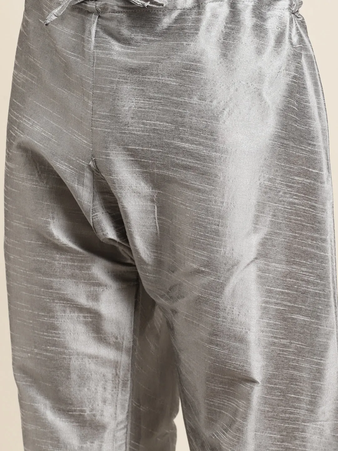 Men's Silk Blend Grey Kurta Pyjama & Silk Blend Navy Blue Embroidered Nehrujacket - Sojanya
