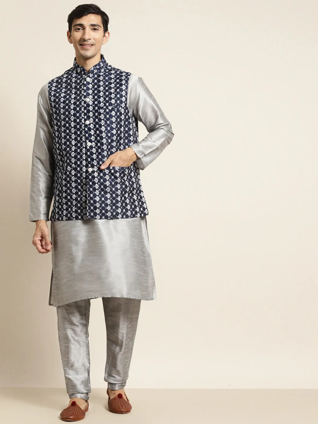 Men's Silk Blend Grey Kurta Pyjama & Silk Blend Navy Blue Embroidered Nehrujacket - Sojanya