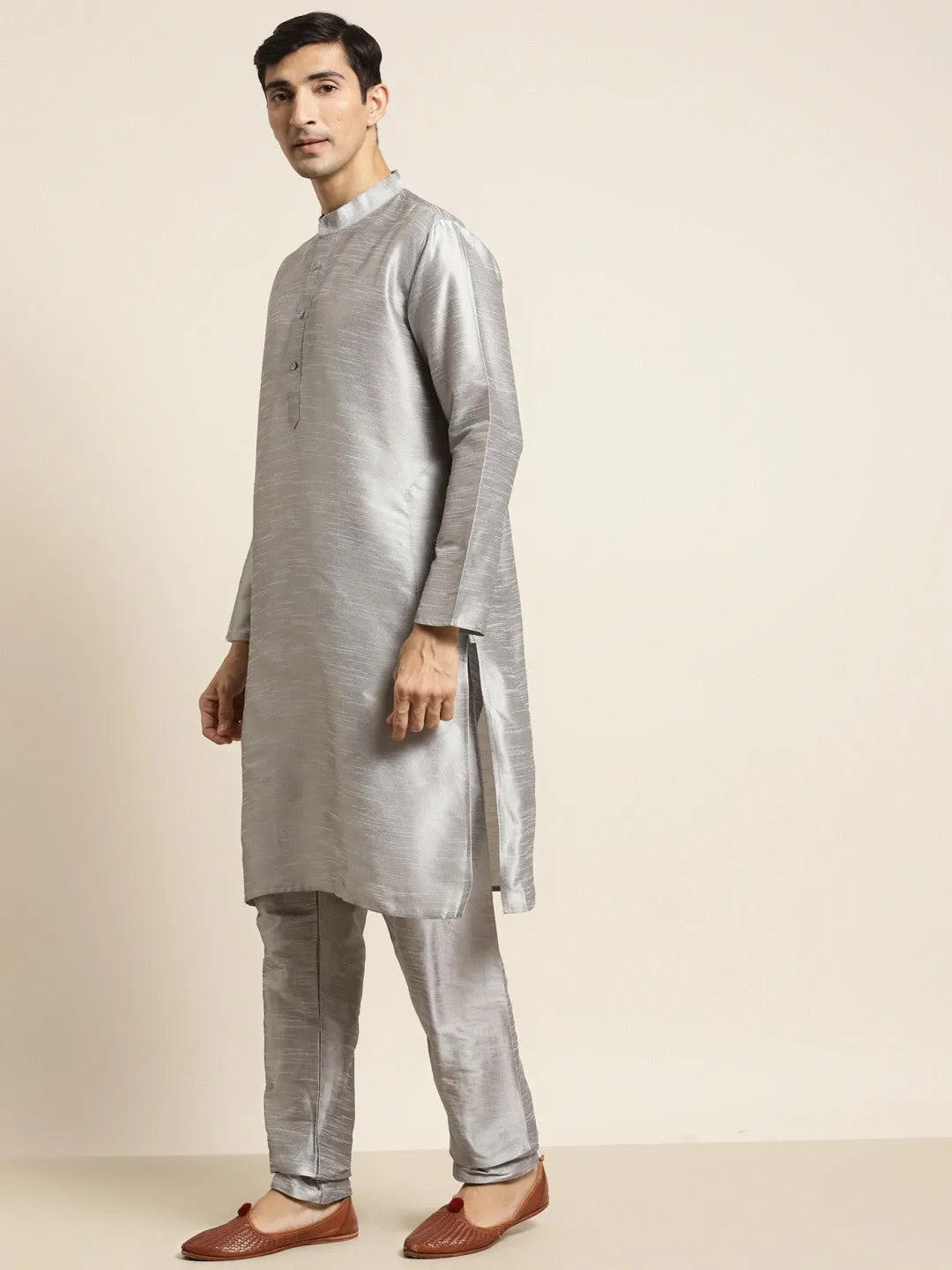 Men's Silk Blend Grey Kurta Pyjama & Silk Blend Navy Blue Embroidered Nehrujacket - Sojanya