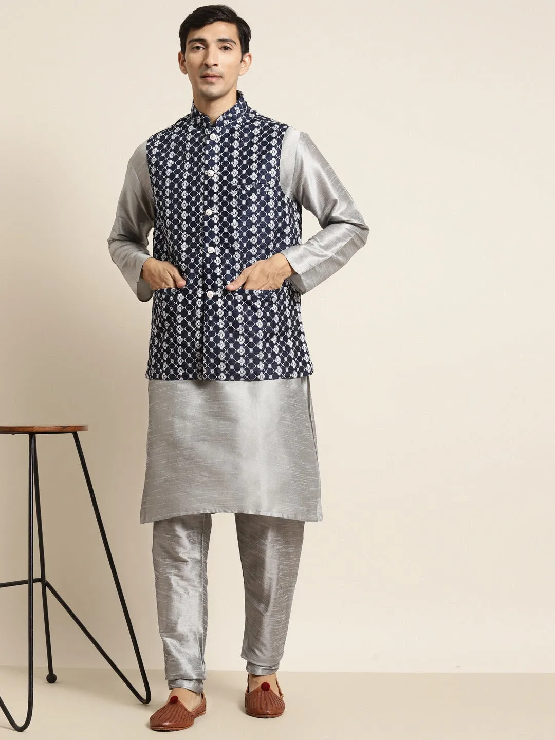 Men's Silk Blend Grey Kurta Pyjama & Silk Blend Navy Blue Embroidered Nehrujacket - Sojanya