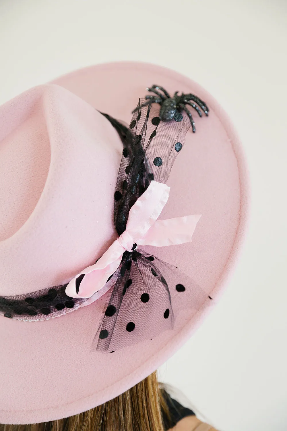 NIGHT CRAWLERS PINK RANCHER HAT