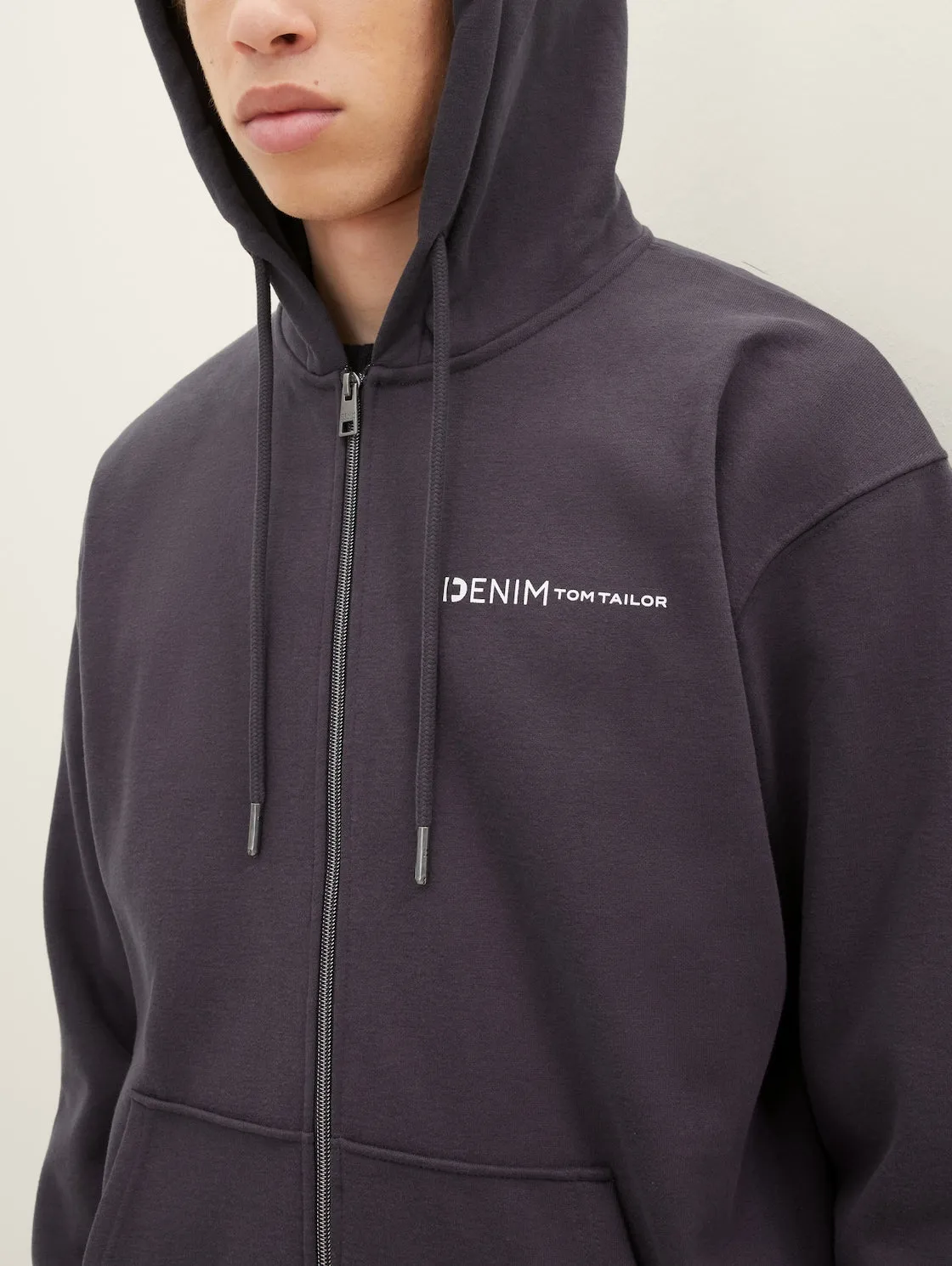 ZIPPER HOODIE JACKET