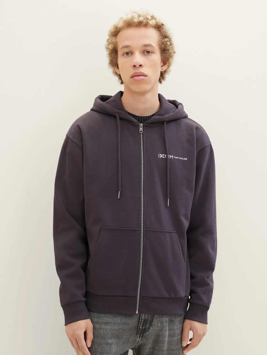 ZIPPER HOODIE JACKET